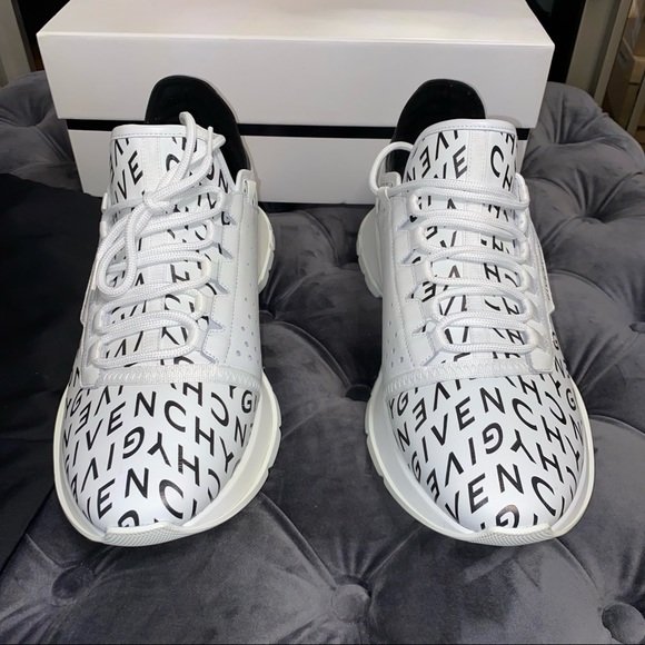 New Size 44 Givenchy White Black Logo Sneakers - Picture 2 of 7